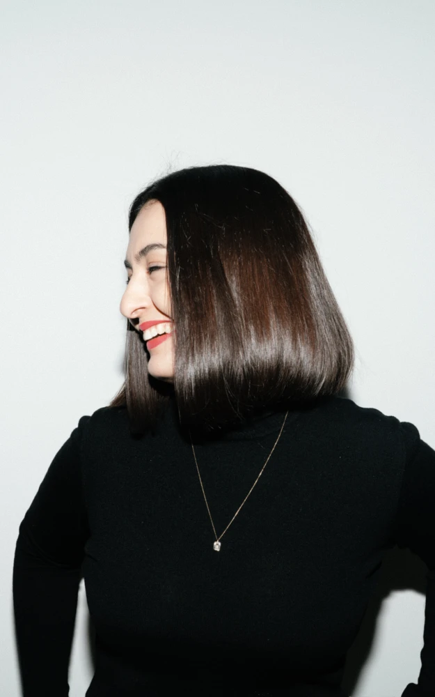 Portrait Aysegül, Head of Marketing, format h digital GmbH